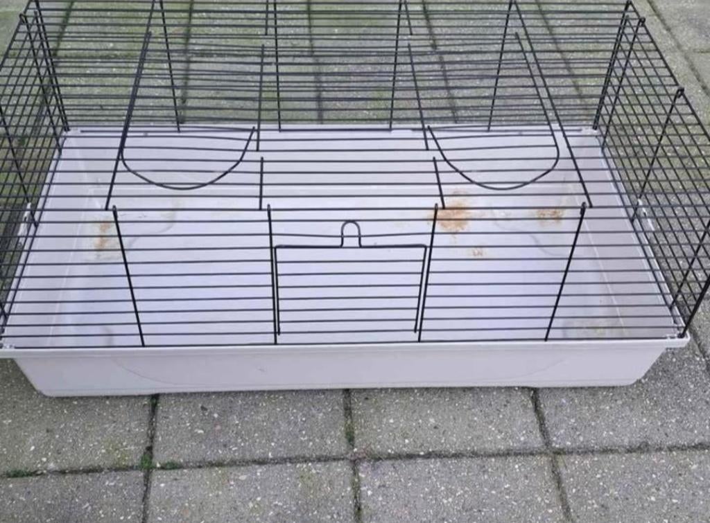 Binnenhok cavia of konijn, Kooi, Gebruikt, Konijn, 75 tot 110 cm