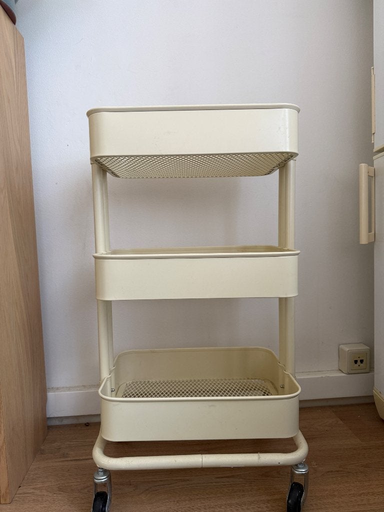 IKEA RÅSKOG Roltafel / Serveerwagen - Crème, Huis en Inrichting, Ophalen, Gebruikt, Met opstaande rand, Overige typen
