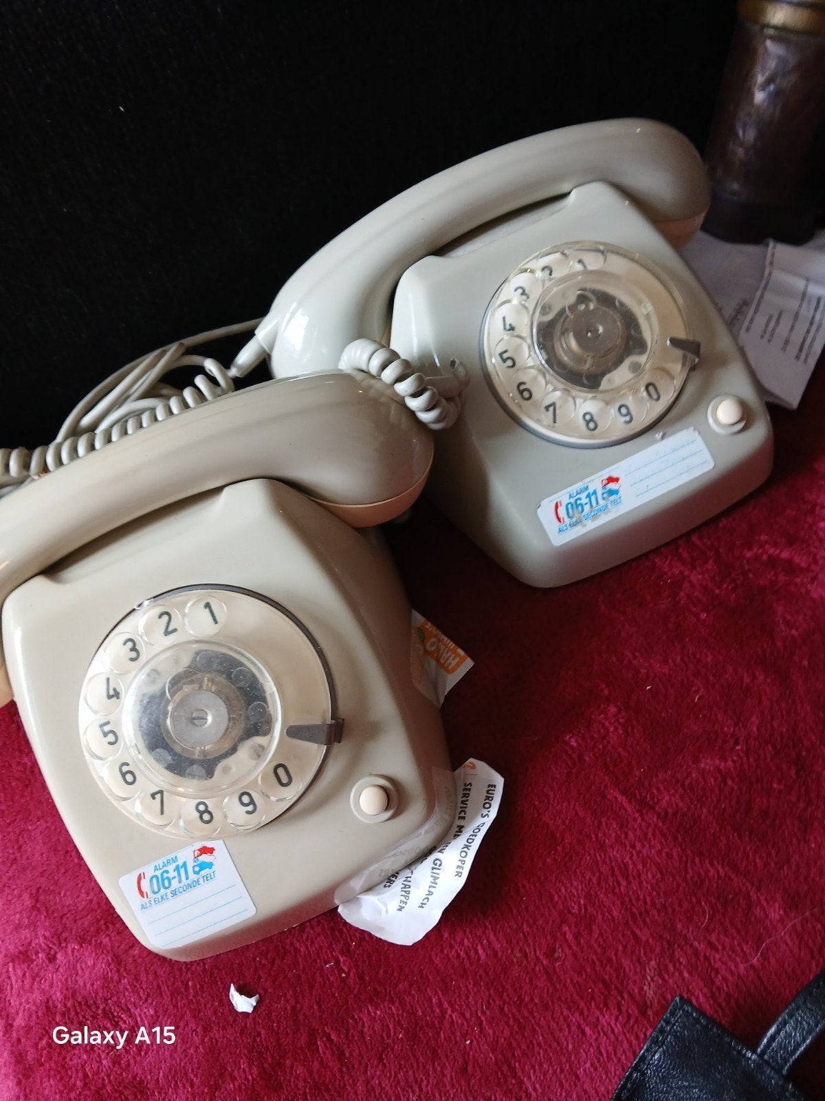 Vintage PTT Ericsson T65 Draaischijf Telefoons (2 stuks), Ophalen, Gebruikt, Met draaischijf