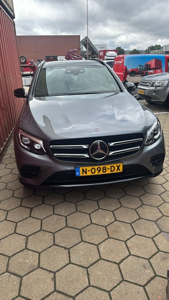 Mercedes-Benz GLC 250 211pk 4MATIC 9G-TRONIC 2017 Grijs, Automaat, 15 km/l, 4 cilinders, Vierwielaandrijving