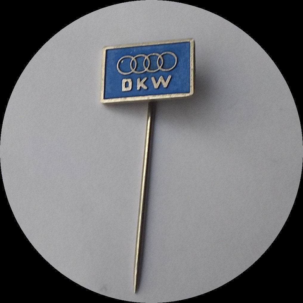AUTO UNION DKW speldje, blauw, Ophalen of Verzenden, Zo goed als nieuw, Transport, Speldje of Pin