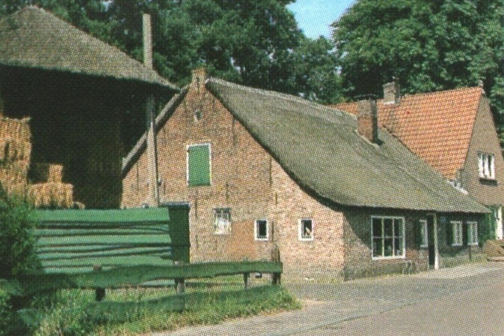 42736 Laren 80+ NH Gelopen met Postzegel, Ophalen of Verzenden, 1980 tot heden, Gelopen, Noord-Holland