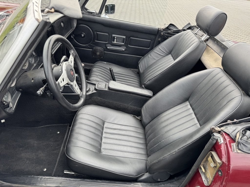 MG B 1.8 Roadster (bj 1977), foto 12