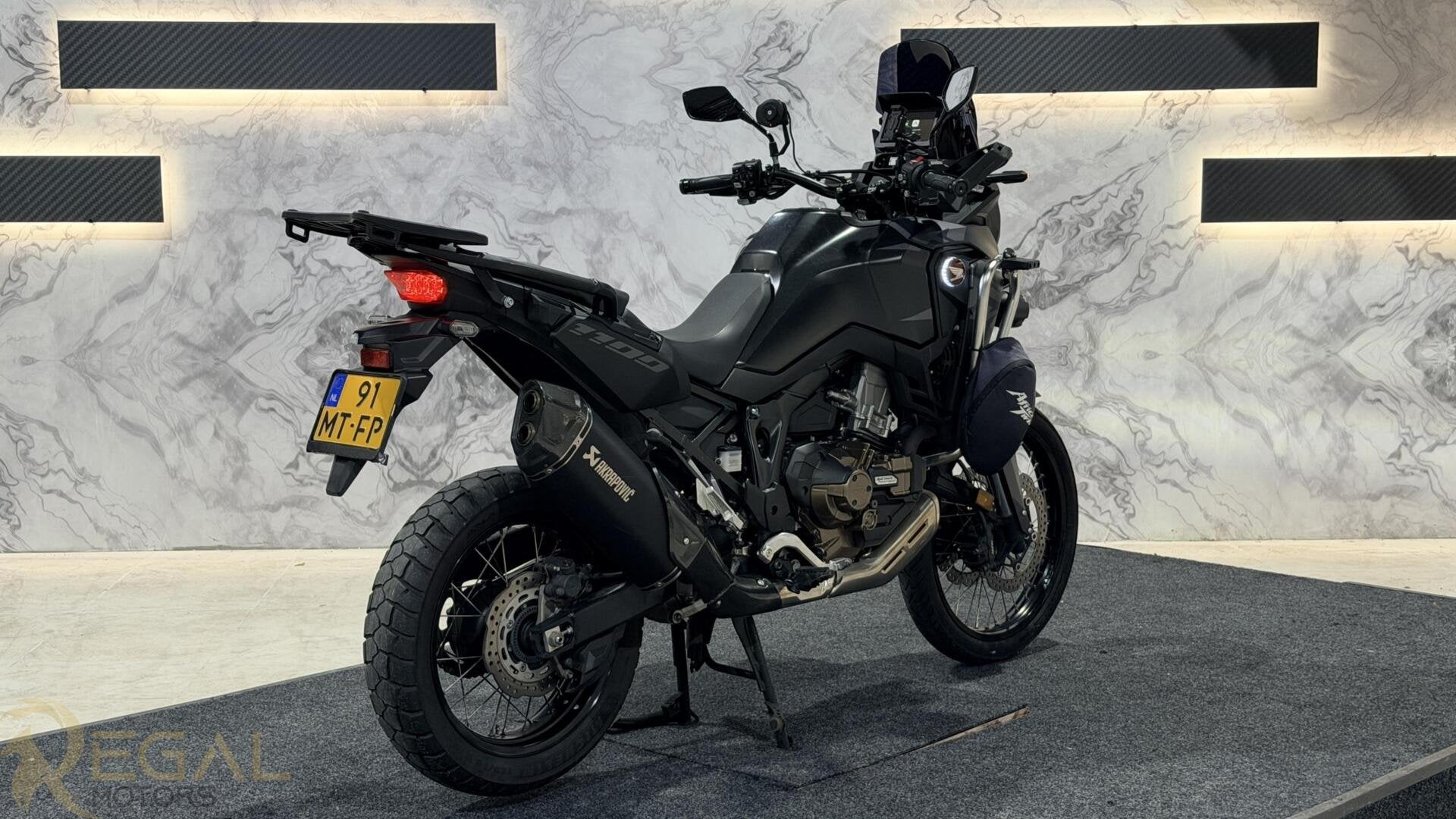 Honda CRF 1100L Africa Twin DCT ABS | Akrapovic | Carplay, Traction Control, Honda, Bedrijf, Meer dan 35 kW