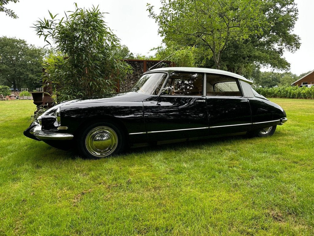 Citroën DS 19 Hydraulique automaat (bj 1963), Auto's, Lederen bekleding, Overige carrosserieën, Citroën, Zwart