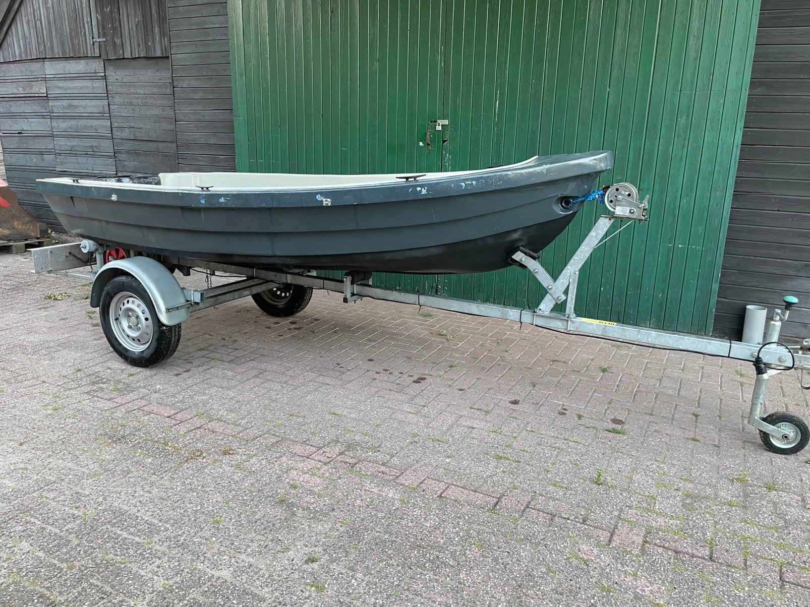 Boot (3,5x1,4m) inclusief trailer en Mercury 5pk 4-takt, Ophalen, 4 m, Tot 10 pk, 5 pk