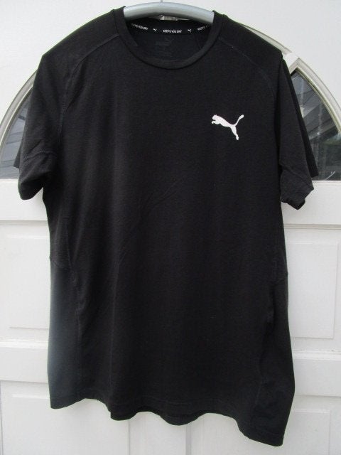 Gitzwart Puma shirt, maat L valt als M, Kleding | Heren, T-shirts, Ophalen, Puma, Maat 48/50 (M), Zwart