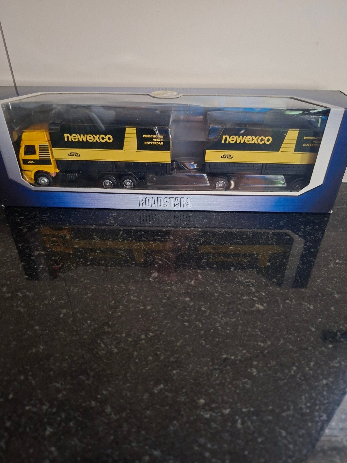Roadstars Newexco Vrachtwagen Model - Nieuw in Doos, Hobby en Vrije tijd, Overige merken, 1:32 tot 1:50, Nieuw, Ophalen of Verzenden