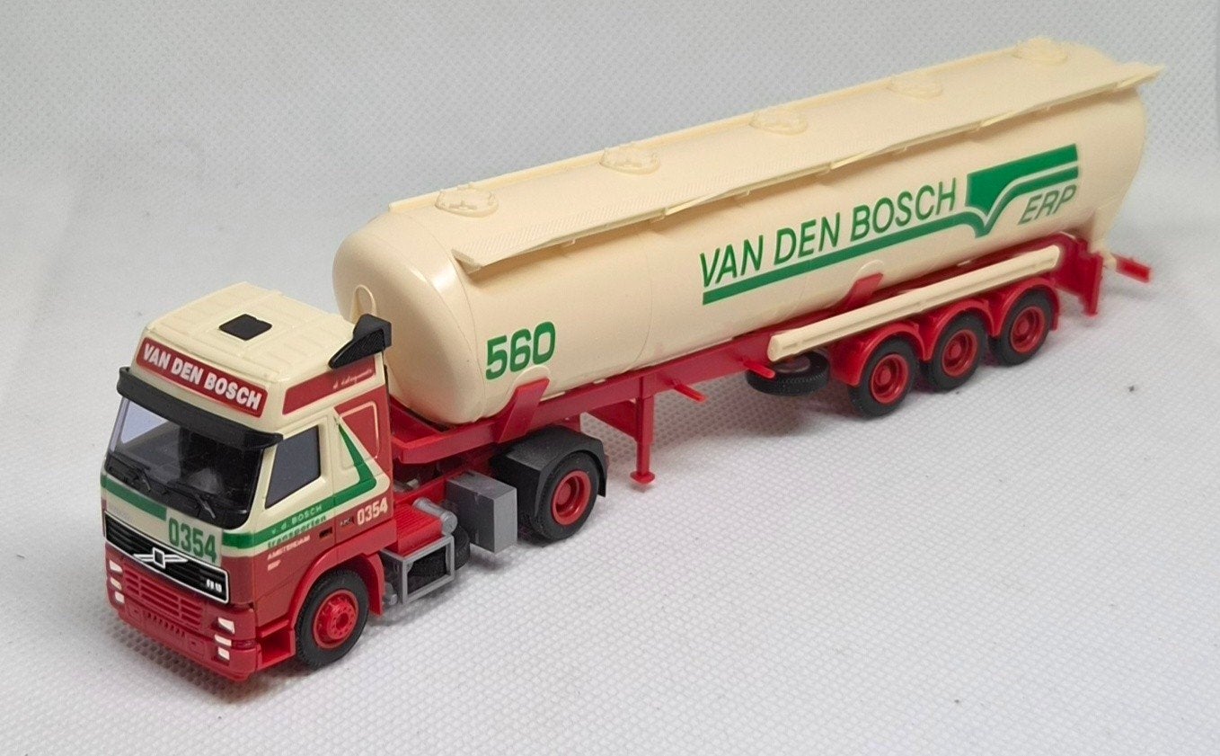 Volvo van Den Bosch, Ophalen of Verzenden, Nieuw, Bus of Vrachtwagen, AWM