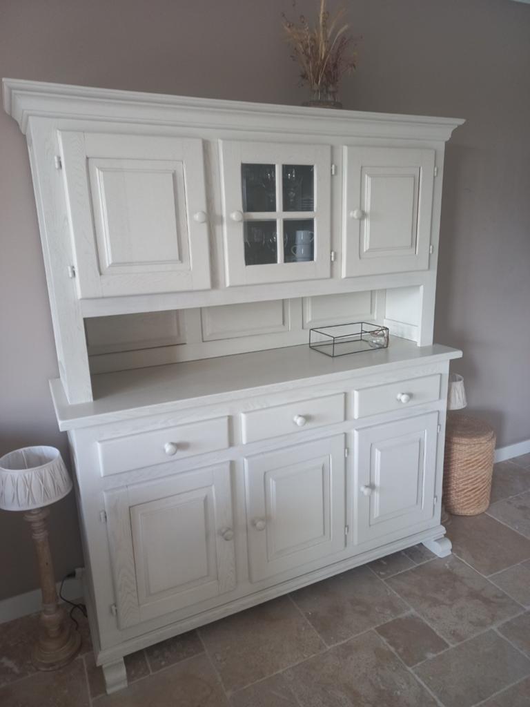 Witte buffet kast, Ophalen, John van Ballegooijen, 3333aa, Zusenzostrijen@gmail.com