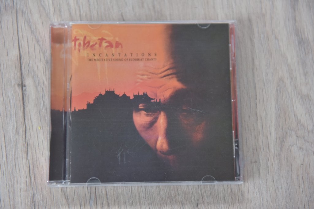 TIBETAN -- INCANTATIONS The Meditative Sound of Buddhist Cha, Cd's en Dvd's, Inclusief boekje, Verzenden, Zo goed als nieuw, Meditatie