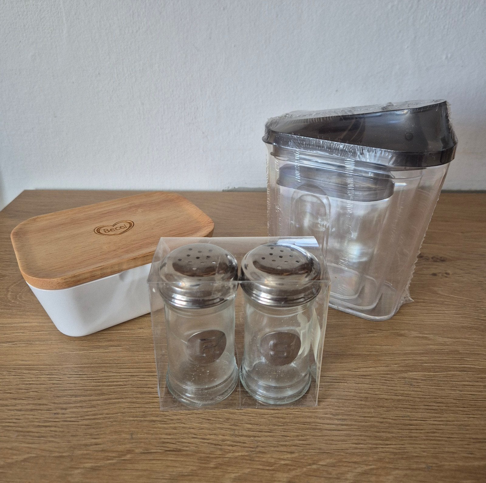 Peper- en zoutstel, voorraadbakjes en botervloot, Ophalen of Verzenden, Nieuw, Overige materialen, Pot, Bus of Blik