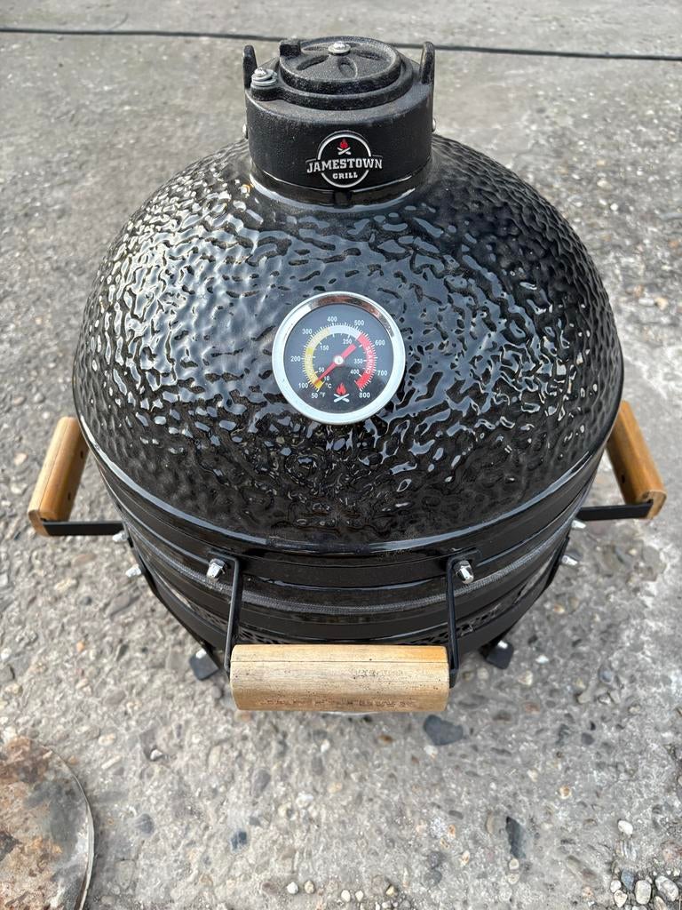 Jamestown Marwin Kamado Keramiek Zwart (S) Ø 34,5 cm, Ophalen, Zo goed als nieuw, Jamestown, Met accessoires