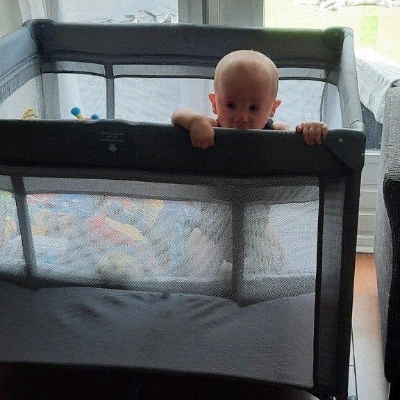 Inklapbare box met wieltjes, Kinderen en Baby's, Boxen, Ophalen, Gebruikt, Rechthoekig, Wieltjes
