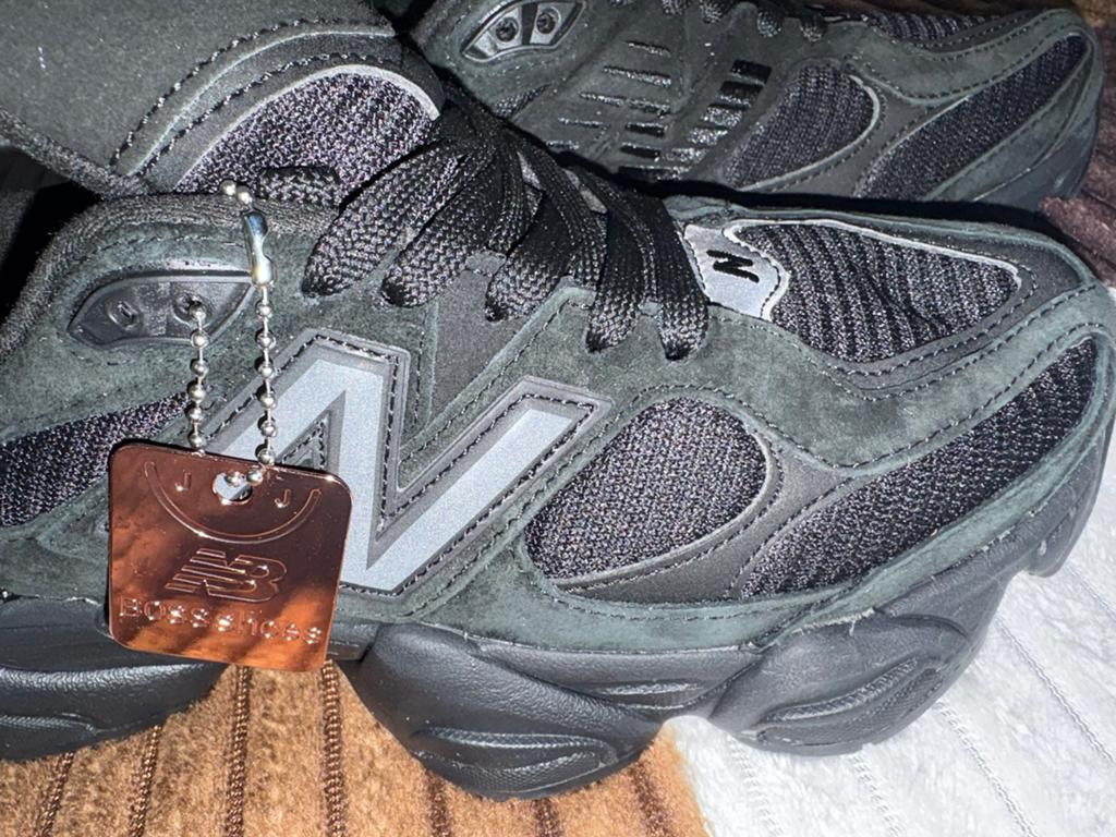 New balance 9060, Kleding | Heren, Schoenen, Nieuw, Ophalen of Verzenden, Sportschoenen, Zwart
