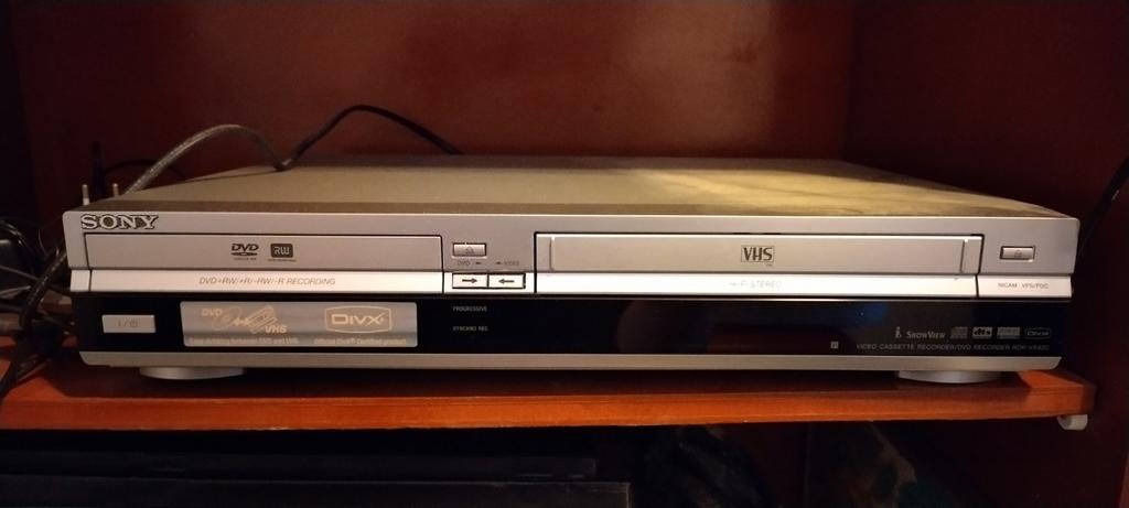 Sony RDR-VX420 DVD/VHS Recorder voor Digitaliseren, Audio, Tv en Foto, Videospelers, Gebruikt, VHS-speler of -recorder, Ophalen of Verzenden