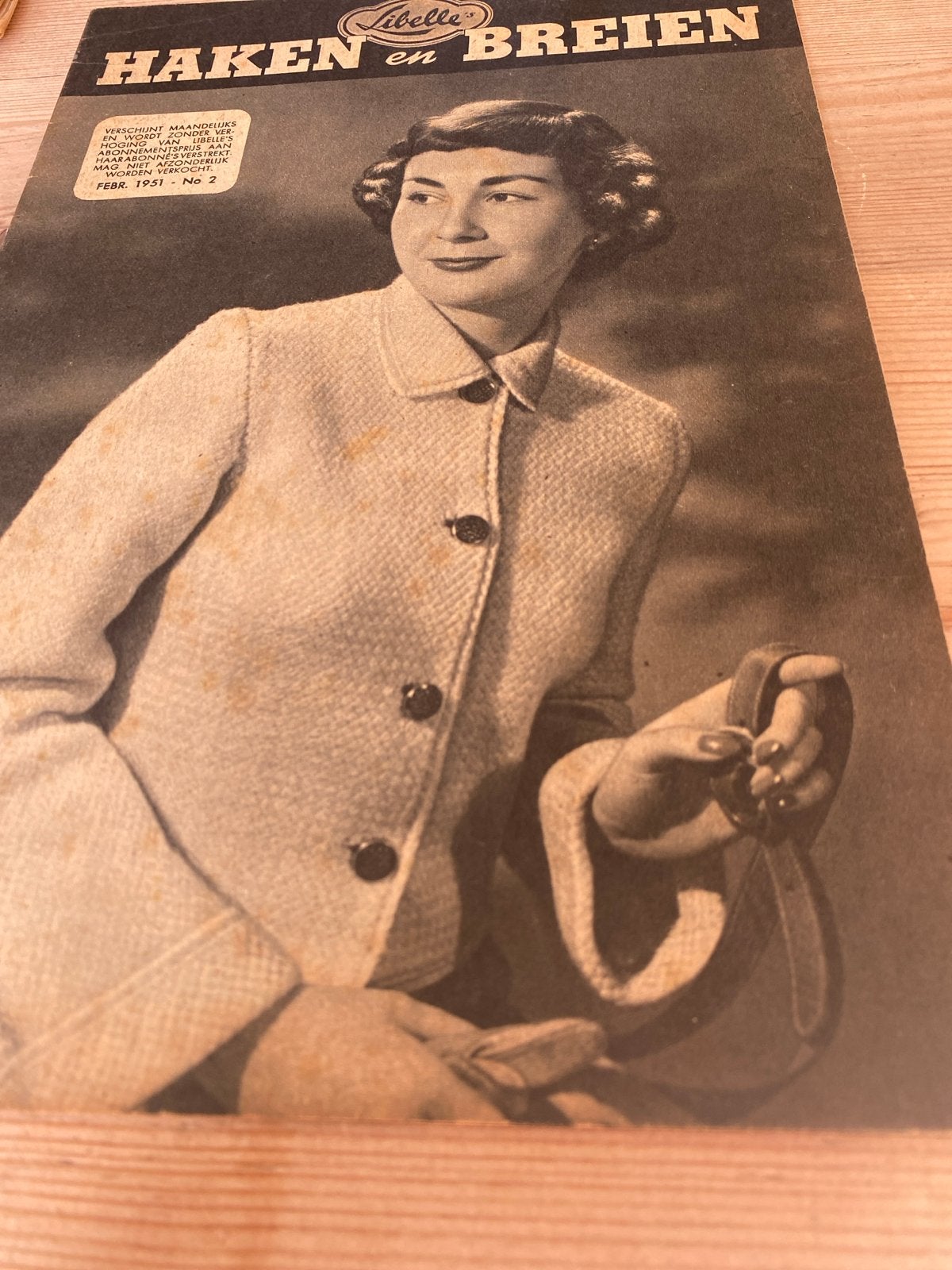 Vintage Libelle Haken en Breien tijdschriften (jaren '50), Ophalen of Verzenden, Gelezen, Damesbladen