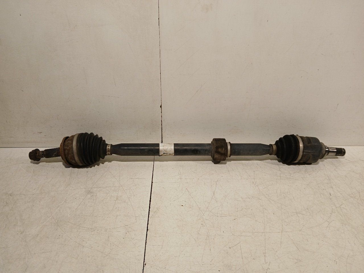 Aandrijfas rechts voor Toyota Auris, Onderdelen@venauto.nl, Van der Ven Autorecycling B.V., Gebruikt, Ettenseweg 76, 4706 PB Roosendaal, The Netherlands