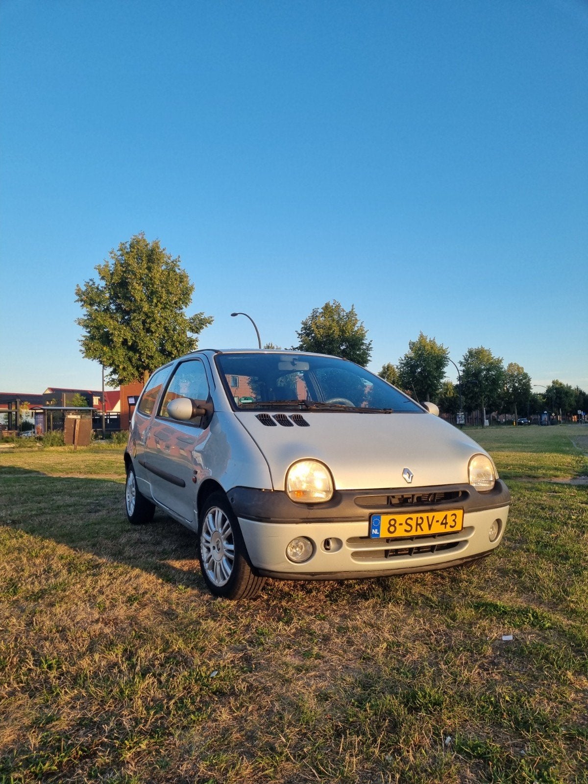 Renault Twingo 1.2 16V E4 2005 Grijs, Voorwielaandrijving, Radio, 4 cilinders, 4 stoelen