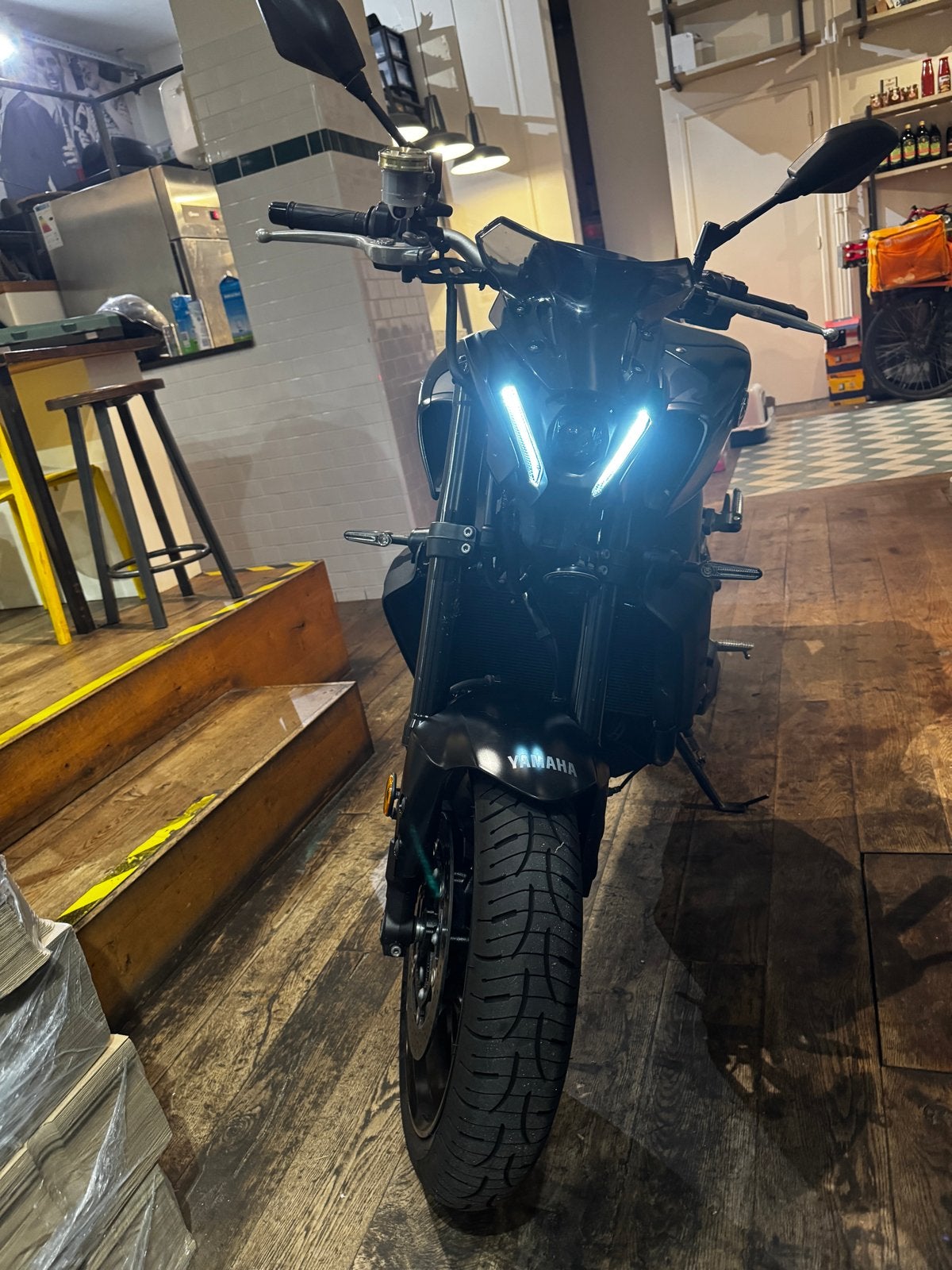 Yamaha MT-09 2022 - Krachtige Naked Bike, Motorrijbewijs A, Gebruikt, 3 cilinders, Particulier