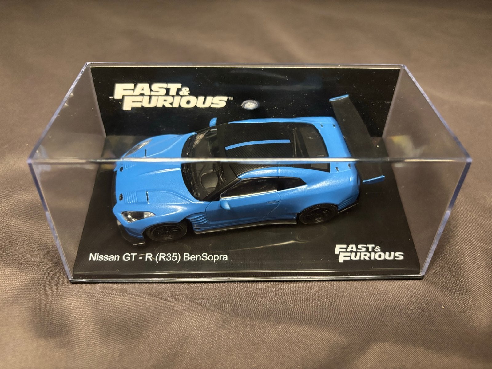 Fast & Furious Nissan GT-R (R35) BenSopra schaal 1:43, Ophalen of Verzenden, Nieuw, Auto, Overige merken