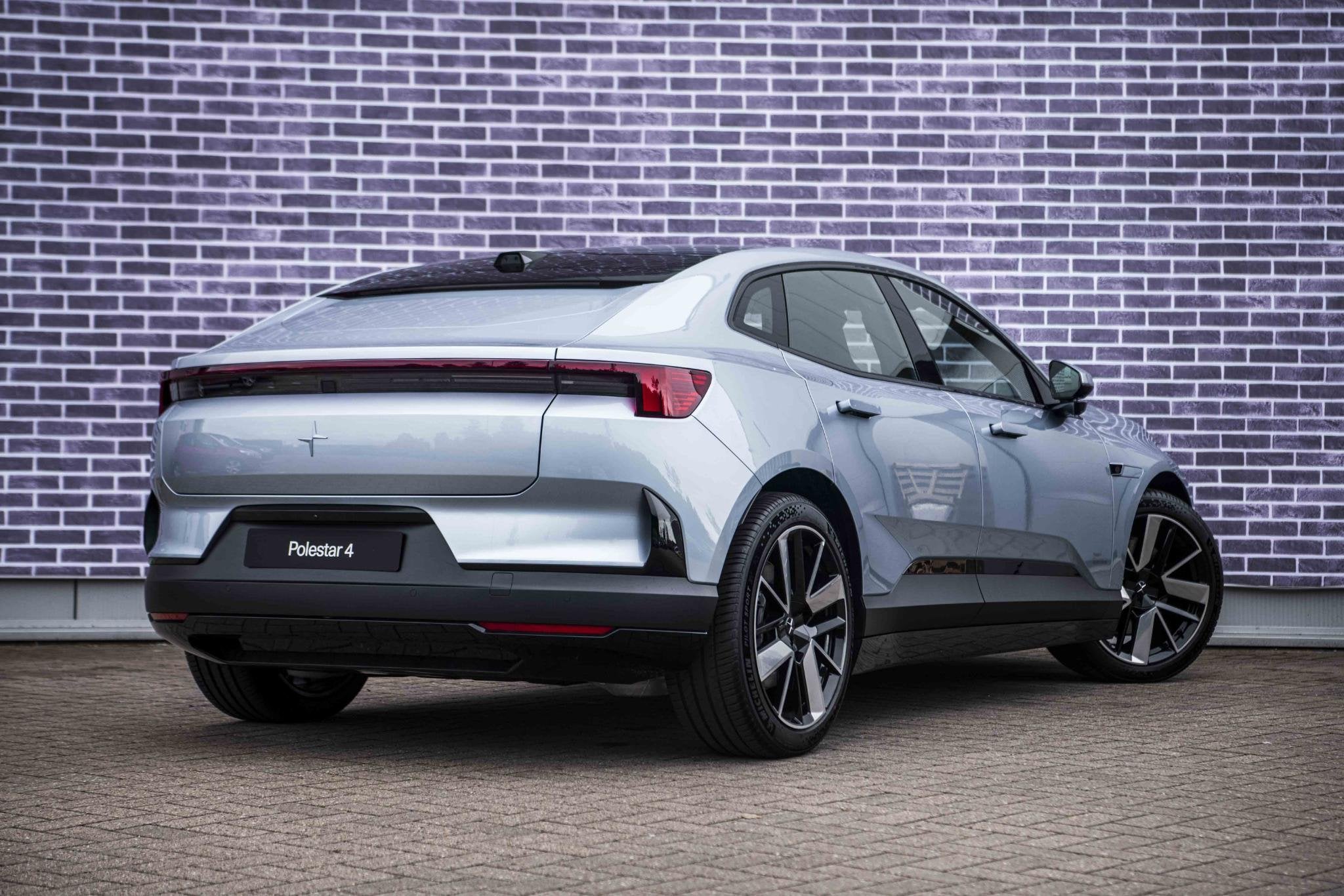 Polestar 4 Long Range Single motor 100 kWh | Plus Pack | Pil, Auto's, Polestar, Automaat, Achterwielaandrijving, Polestar 4, 100 kWh