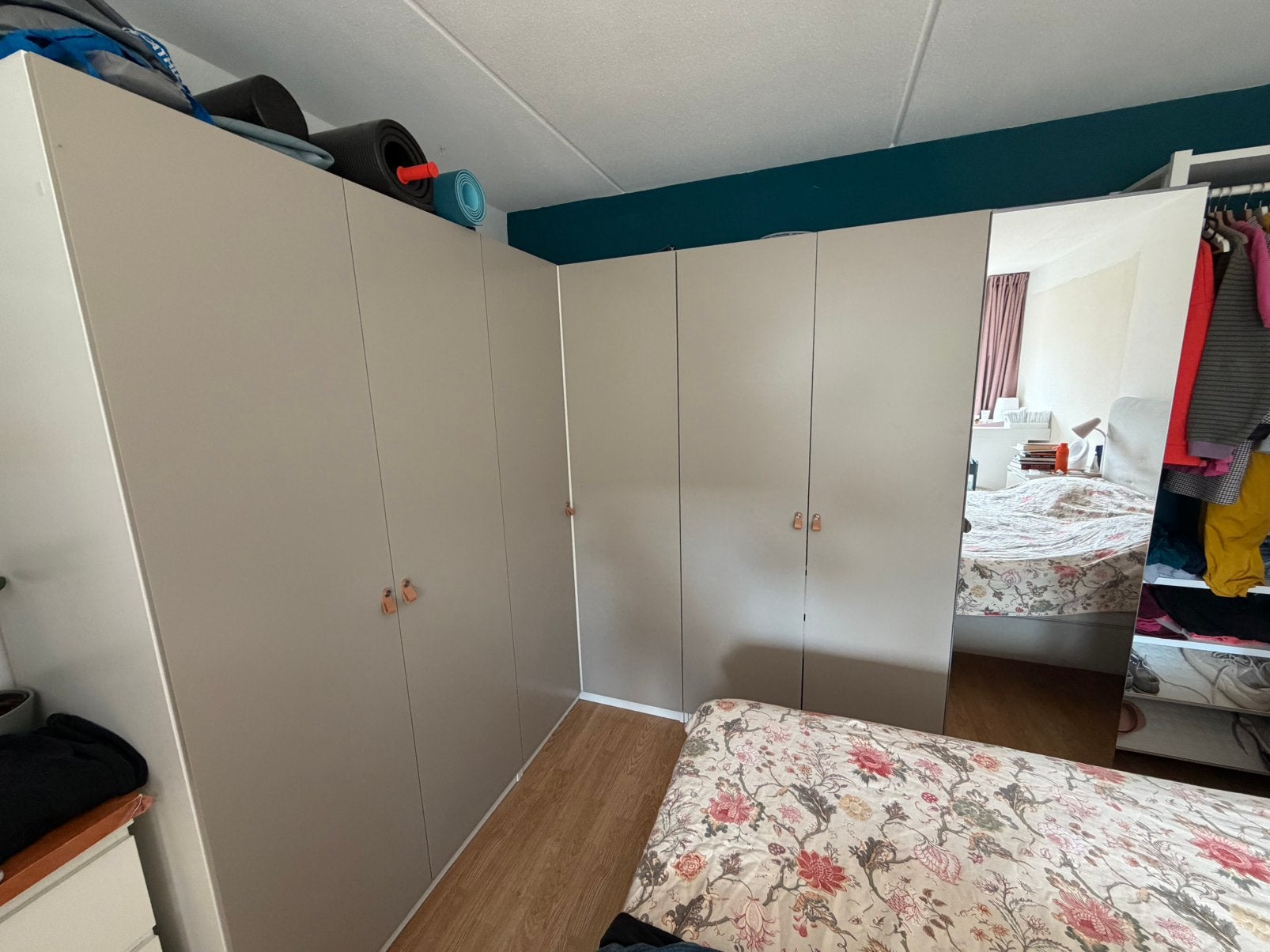 IKEA PAX kastcombinatie 201 cm: Hoekkast, Spiegeldeur, Huis en Inrichting, Ophalen, Gebruikt, 200 cm of meer, 150 tot 200 cm