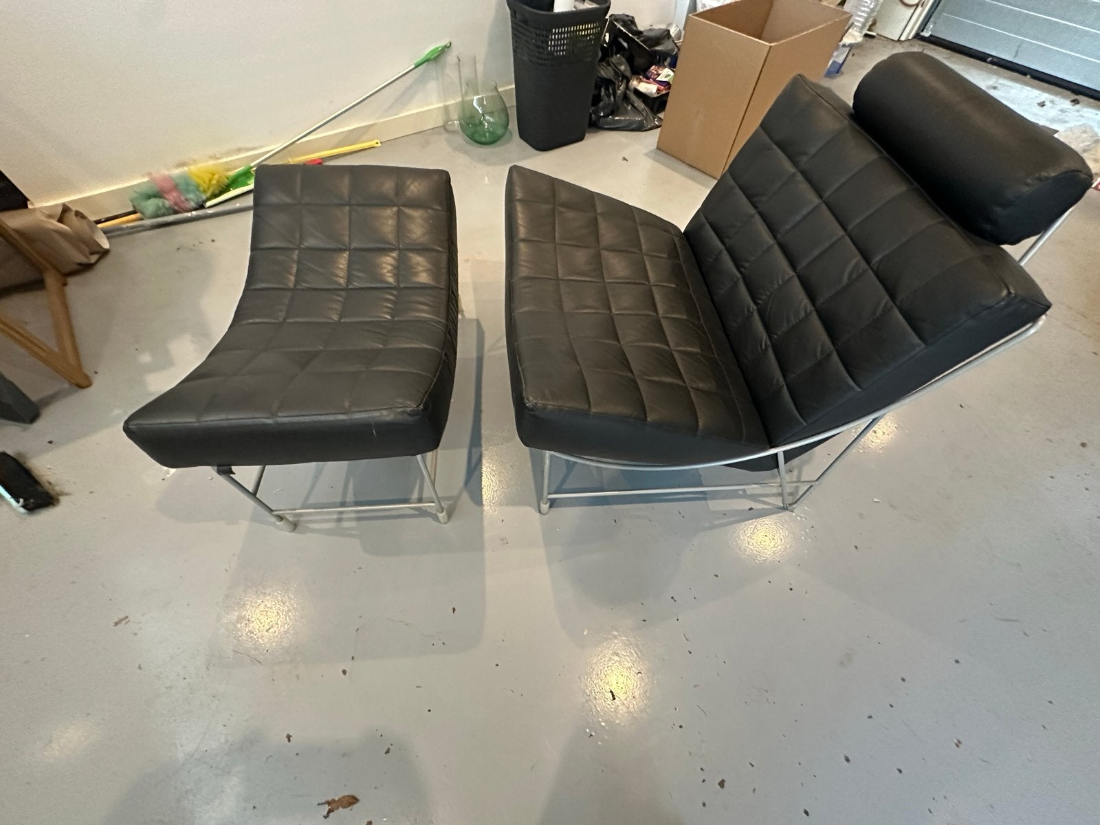 Prachtige leren Barcelona loungefauteuil met voetenbank, Ophalen, Gebruikt, Eenpersoons, 100 tot 125 cm