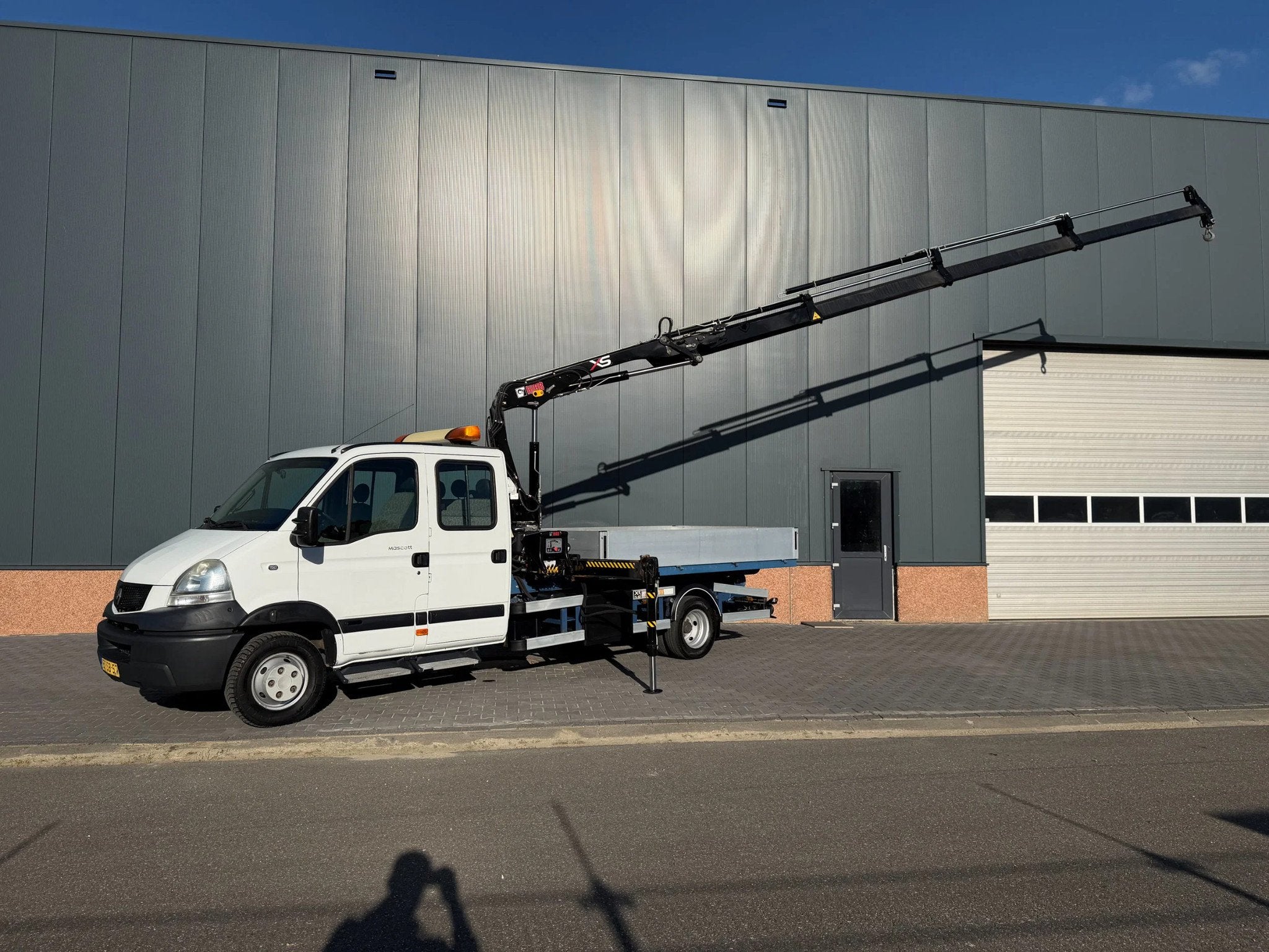 Renault MASCOTT 150-65 Hook HIAB incl container bakken, Achterwielaandrijving, 150 pk, Renault, Origineel Nederlands