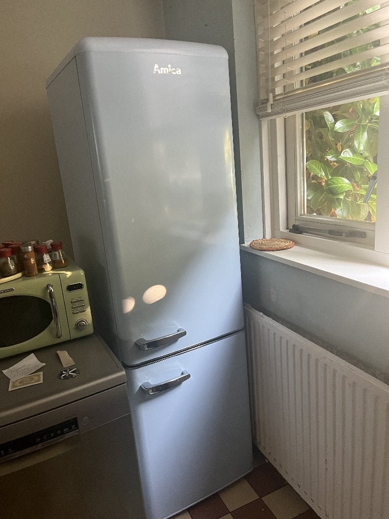 AMICA retro design koel-vrieskast, 175 cm, lichtblauw, Witgoed en Apparatuur, Koelkasten en IJskasten, Ophalen, 200 liter of meer