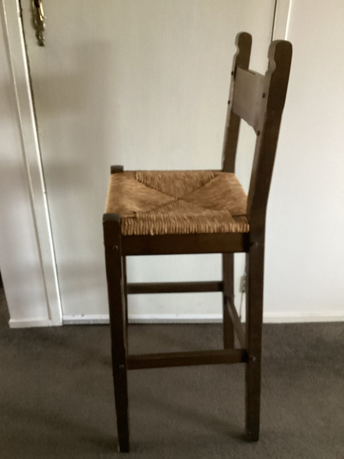 9 Houten barkrukken met rieten zitting, Ophalen, Gebruikt, Hout, 90 cm of meer