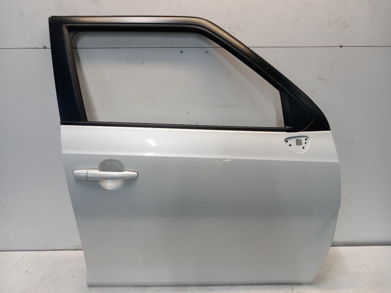 Portier rechts voor Suzuki Ignis, Auto-onderdelen, Onderdelen@venauto.nl, Van der Ven Autorecycling B.V., Gebruikt, Ettenseweg 76, 4706 PB Roosendaal, The Netherlands
