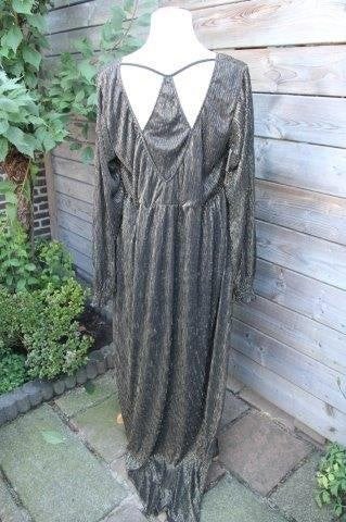 Jurk zwart/ goud Zizzi mt S/M (44/46) MAxi dress Vaste AANBI, Zizzi, Zwart, Maat 42/44 (L), Ophalen of Verzenden