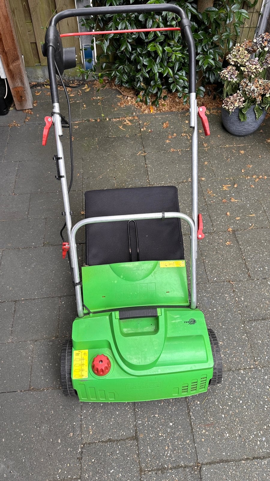 Florabest verticuteermachine FLV 1300 A1, Ophalen, Gebruikt, Elektrisch