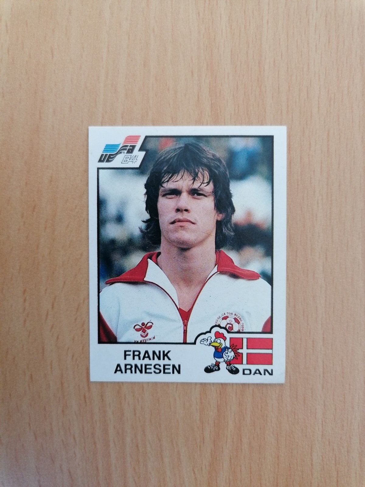 Panini Euro 84 #74 Frank Arnesen., Ophalen of Verzenden, Zo goed als nieuw, Plaatje