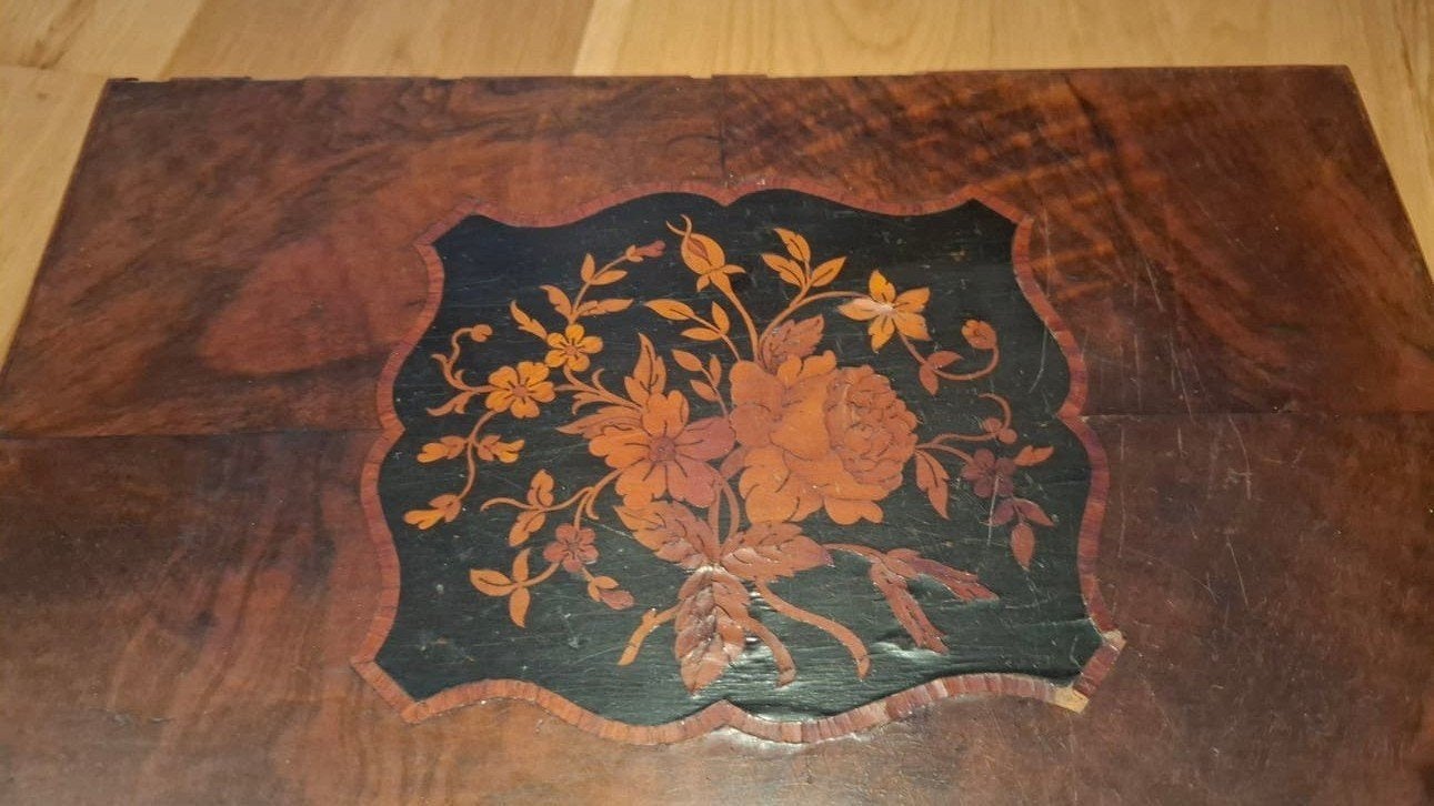 Antieke houten naaidoos met bloemeninlegwerk, Ophalen of Verzenden