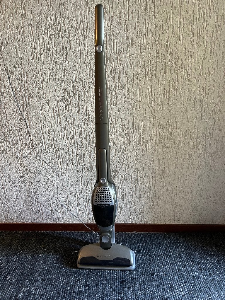 Electrolux draadloze stofzuiger, Witgoed en Apparatuur, Stofzuigers, Ophalen, Zo goed als nieuw