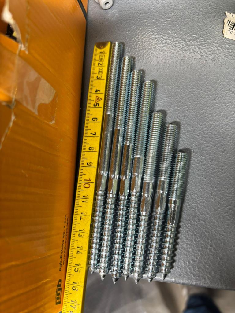 Diverse partij stokschroeven M8 (stok eindjes) 600 stuks, Ophalen, Nieuw, 100 tot 250 mm, Overige typen