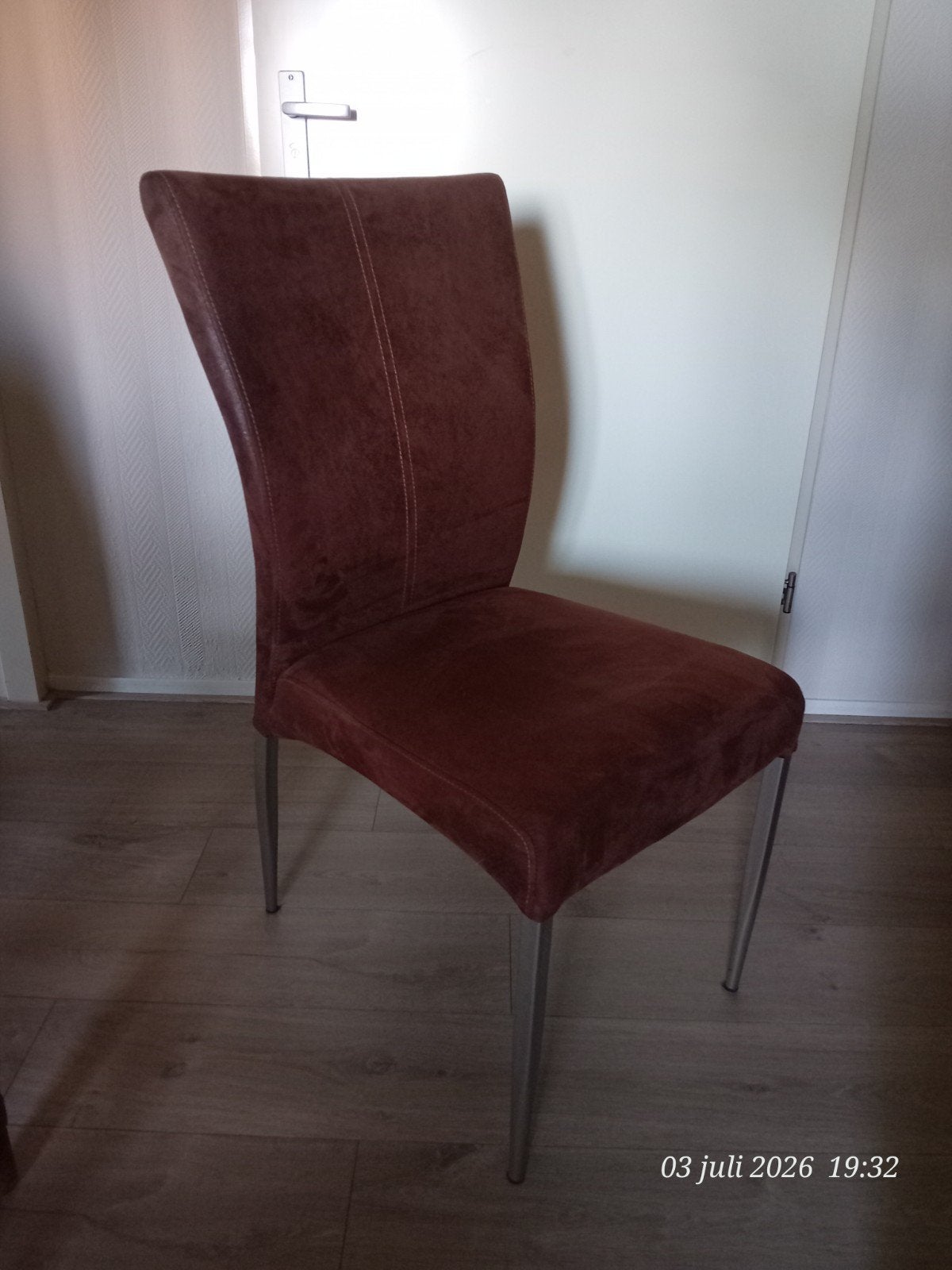 4 eetkamerstoelen, Ophalen