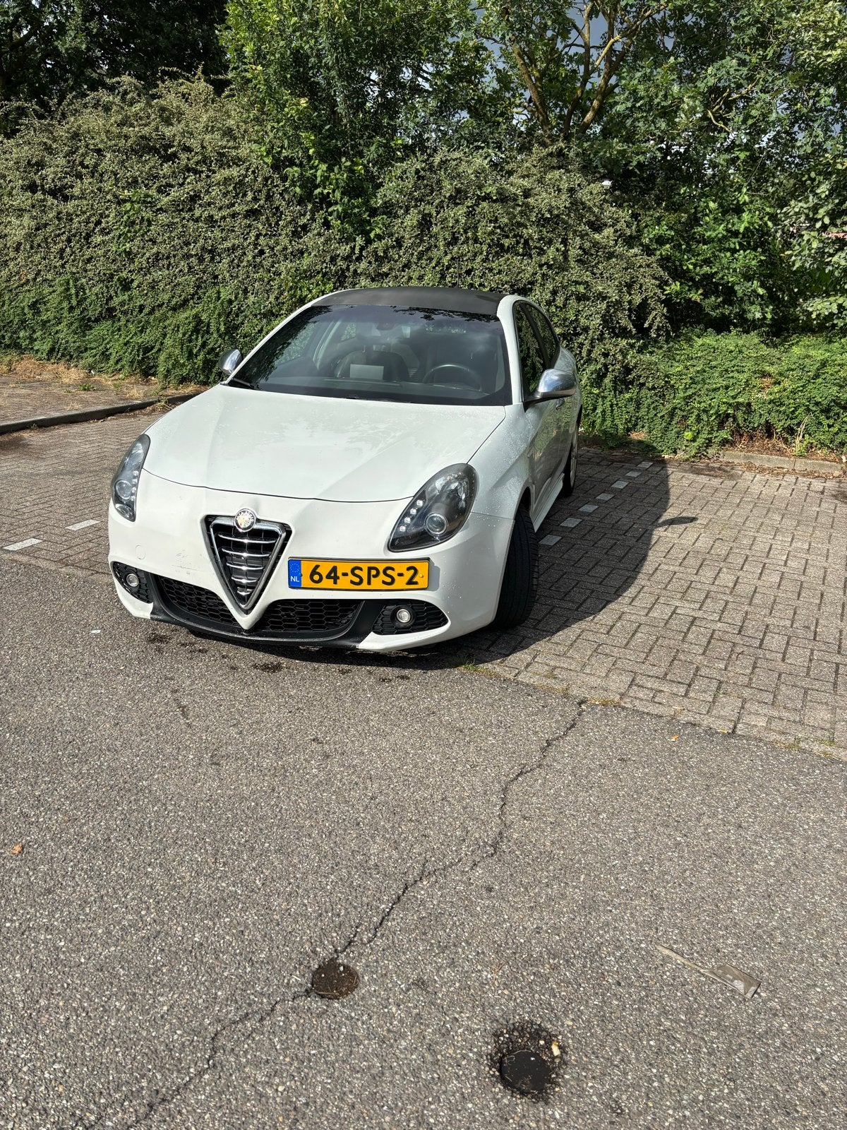 Alfa Romeo Giulietta automaat, Auto's, Alfa Romeo, 1280 kg, 4 cilinders, Wit, Origineel Nederlands