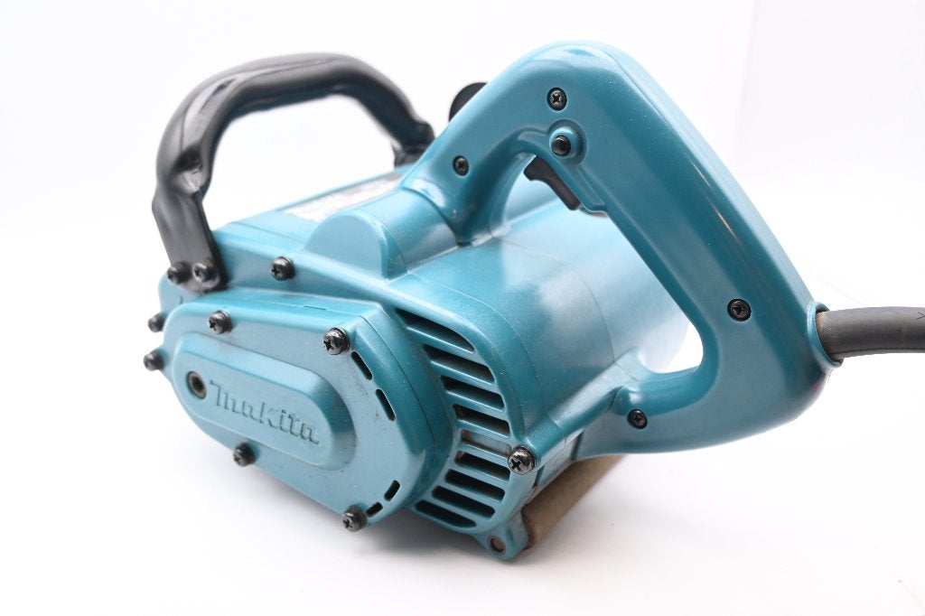 Makita 9741J Bandschuurmachine met 2 borstels + koffer, Gebruikt, Bandschuurmachine, Ophalen of Verzenden, X