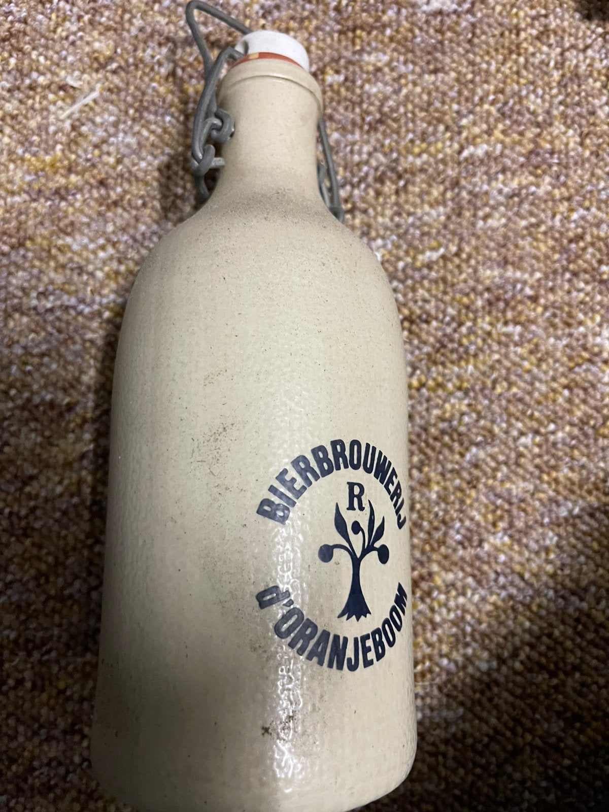 Bier kruiken, Ophalen