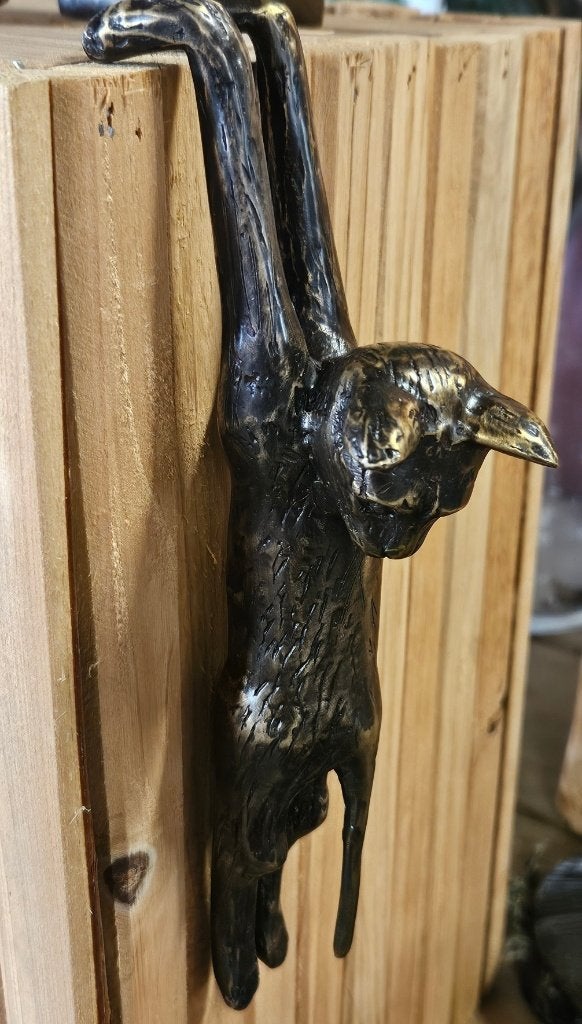 RANDHANGER POES / KAT / HANG POES / BRONZEN BEELD, Tuin en Terras, Dierenbeeld, Nieuw, Info@huisentuindecoratiemarie.nl, Huis en tuin decoratie marie