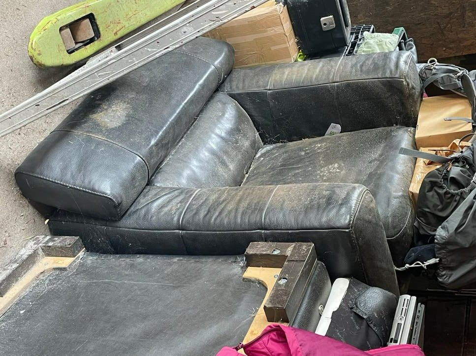 GRATIS 2 x natuzzi leren stoelen, Ophalen