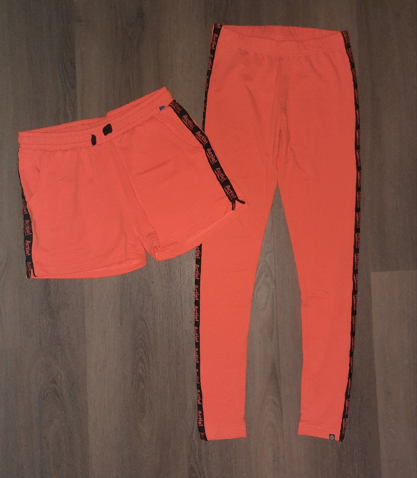 Leuke oranje set, korte broek en legging, maat M, Lidl, Maat 38/40 (M), Kort, Lidl, Oranje