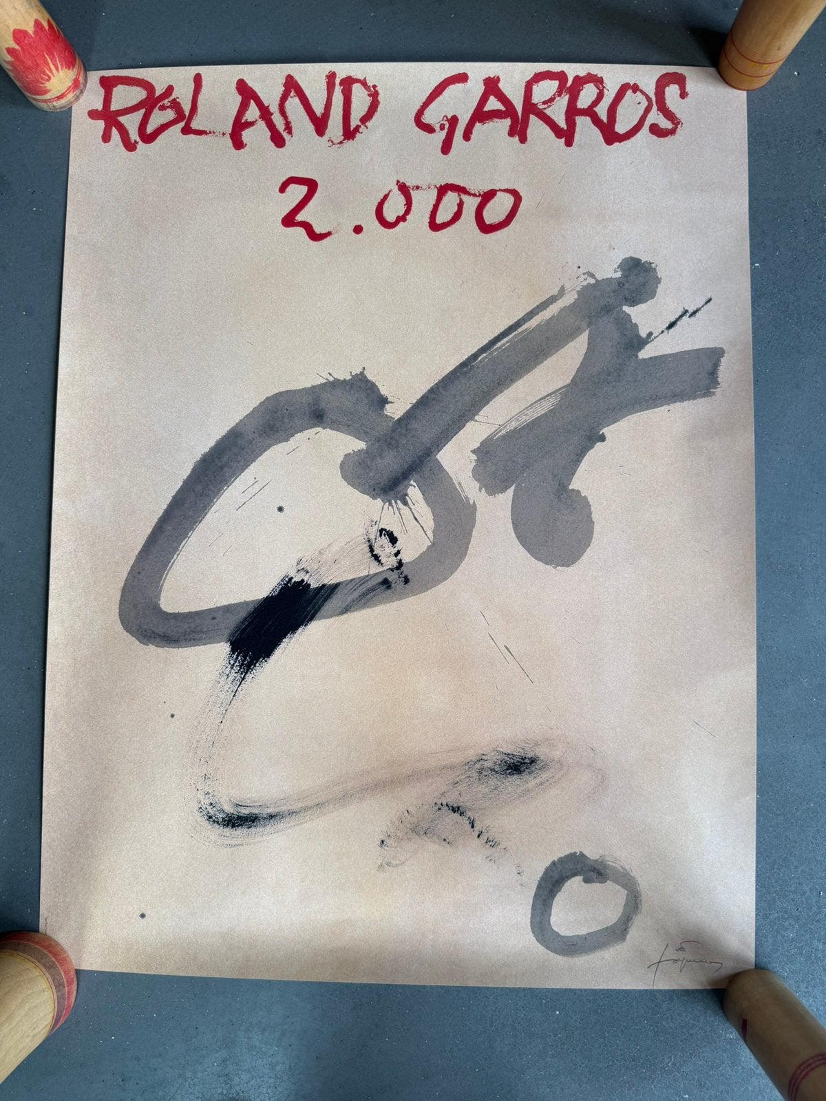 Antoni Tàpies – Roland Garros 2000 officiële poster, Ophalen of Verzenden, Zo goed als nieuw, Deurposter of groter