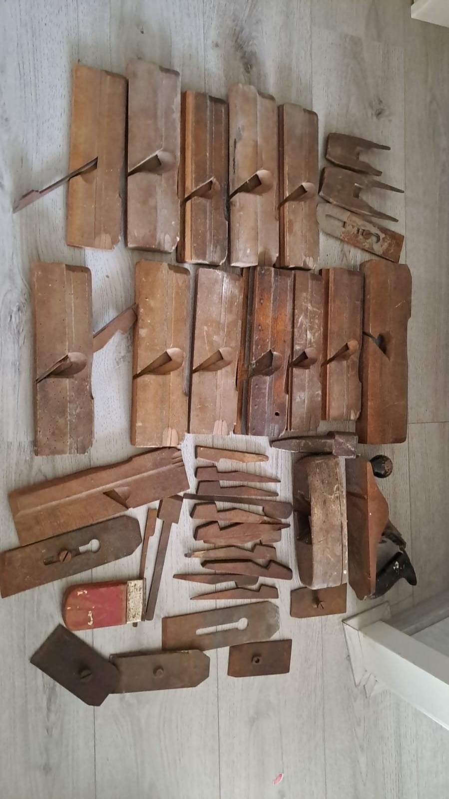 Grote collectie antieke schaven en onderdelen, Ophalen of Verzenden