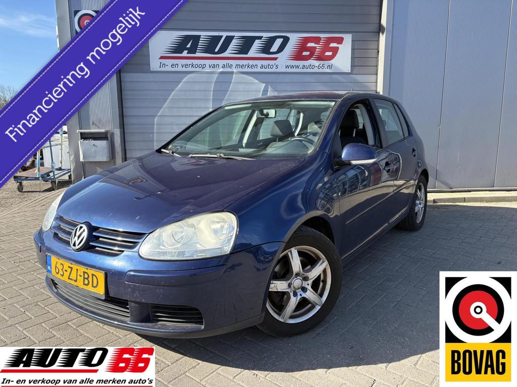 Volkswagen Golf 1.4 TSI Optive 4, Auto's, Voorwielaandrijving, Stof, Gebruikt, Zwart