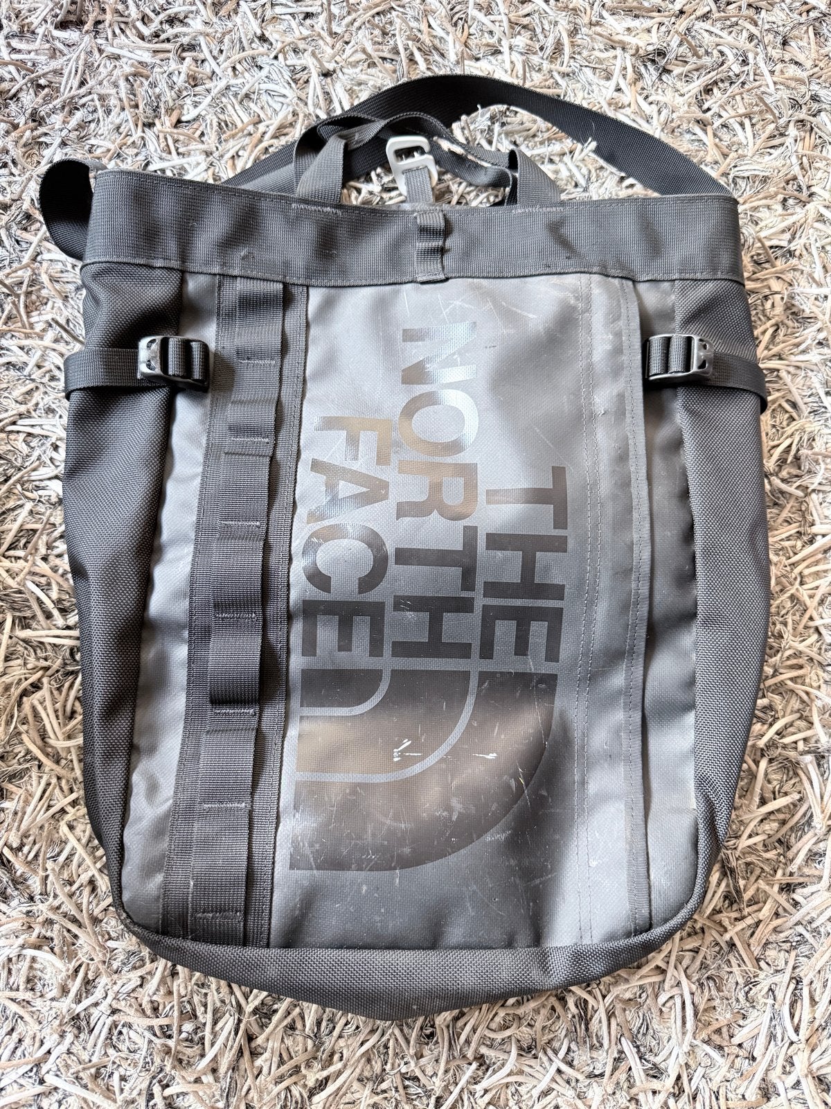 The North Face Base Camp Tote - Zwart, Ophalen of Verzenden, Gebruikt, Zwart, Handtas