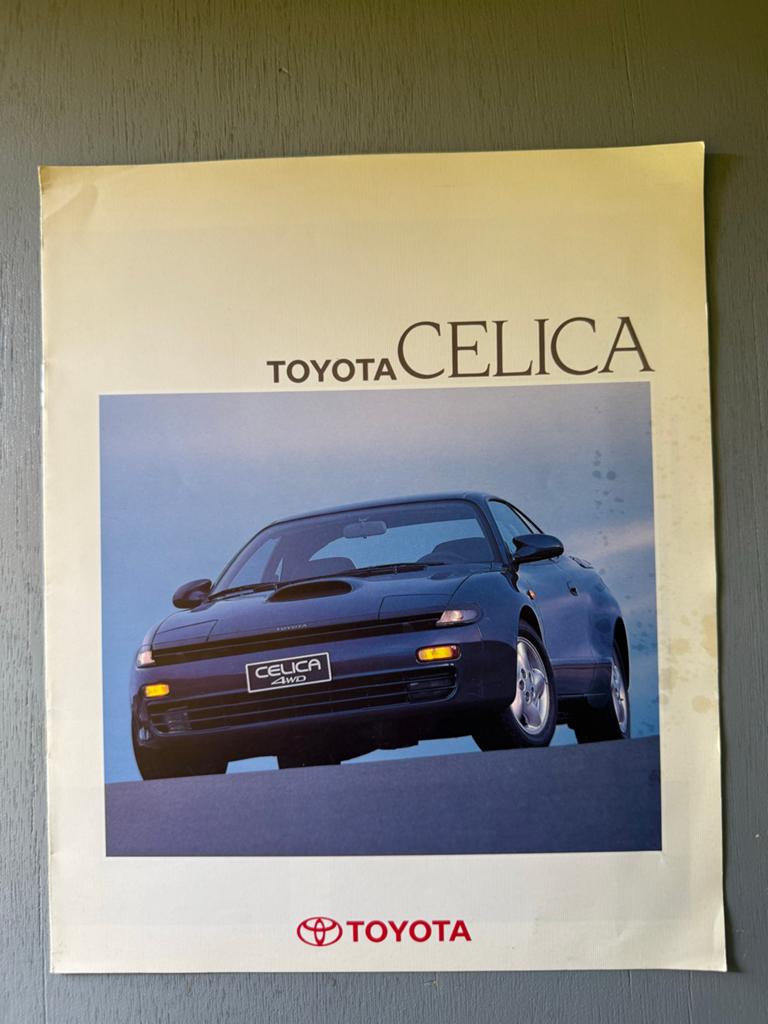 Toyota Celica 4WD Autofolder - Origineel uit de jaren '90, Ophalen of Verzenden, Zo goed als nieuw, Toyota